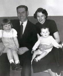 Joseph Raymond & Dorothy Goyetche with children Brenda and Ronald (1955)
