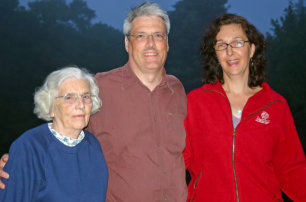 Stephen Goyeche of Toronto, ON with his mother Juliette and wife Ann (2006)